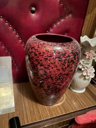 Figuras de porcelana decoradas