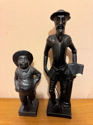 Figuras de porcelana decoradas