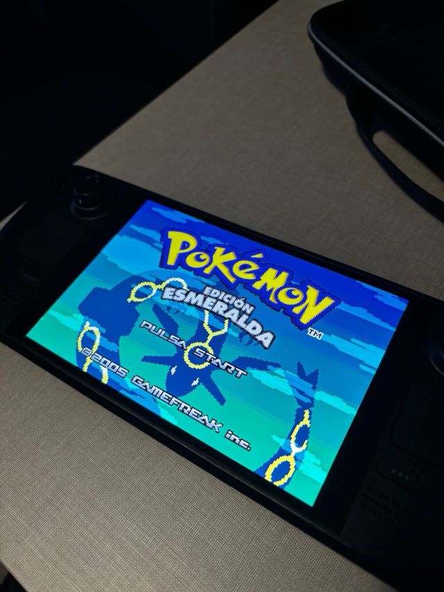 Steam Deck OLED 512GB + Tarjeta SD 128GB