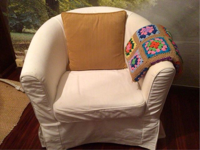 Sillón blanco Ikea pequeño
