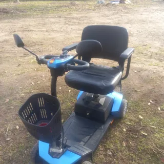 Scooter eléctrico 4 ruedas