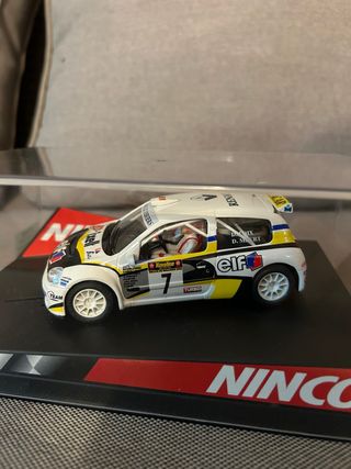 Coche Scalextric Renault Clio Elf Ninco