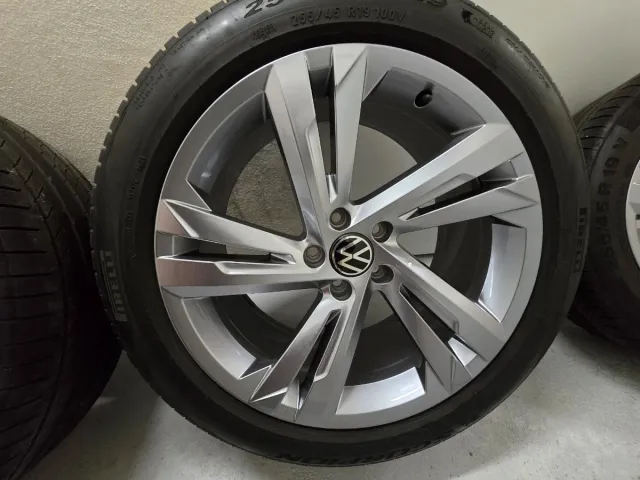 Llanta 19 VW Tiguan Original