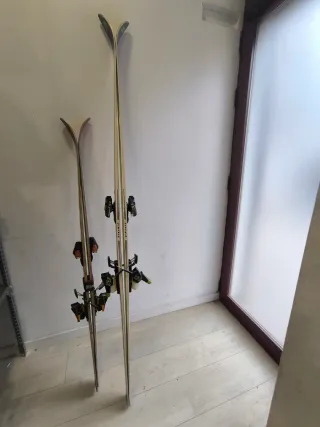 Esquís Dynamic Flexteel 2.0 y Rossignol X3s