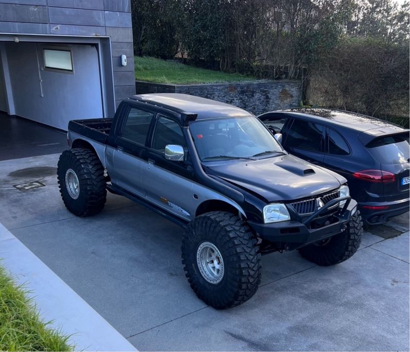Mitsubishi L 200 1999 - foto 1