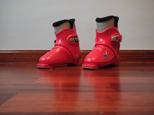 Botas de esquí Rossignol rojas para niños