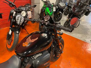 HARLEY DAVIDSON STREET ROD 750