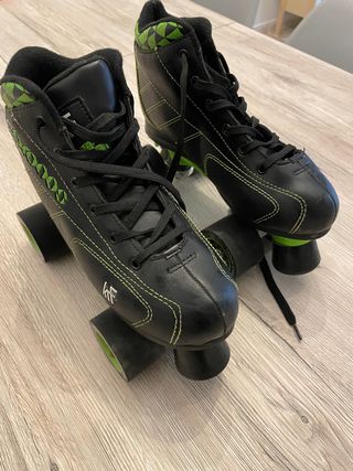 Patines 4 Ruedas Negros y Verdes talla 38