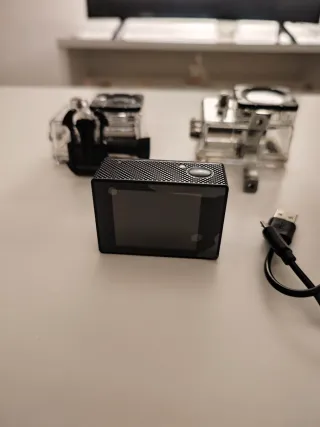 Cámara de Acción 4K Ultra HD con Accesorios