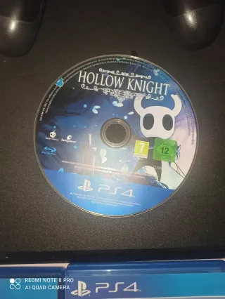 Consola PS4 Slim Negra + 4 Juegos