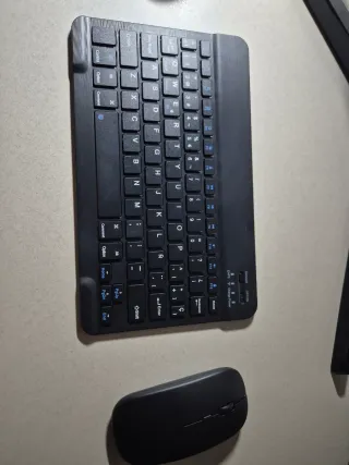Teclado y Ratón Inalámbricos
