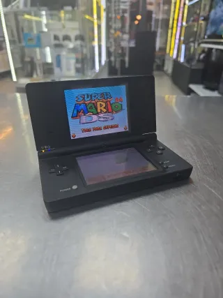 Nintendo DSi Negra + Cargador