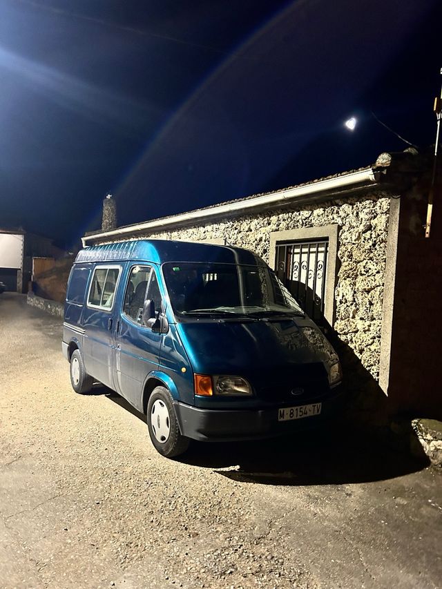 Furgoneta Ford Transit