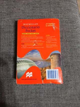 MacMillan Diccionario Pocket Espaol/Ingles Ingl...