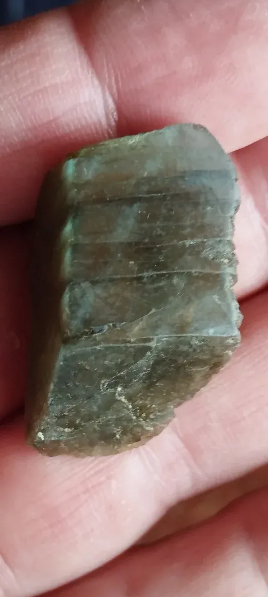 Labradorita Natural.