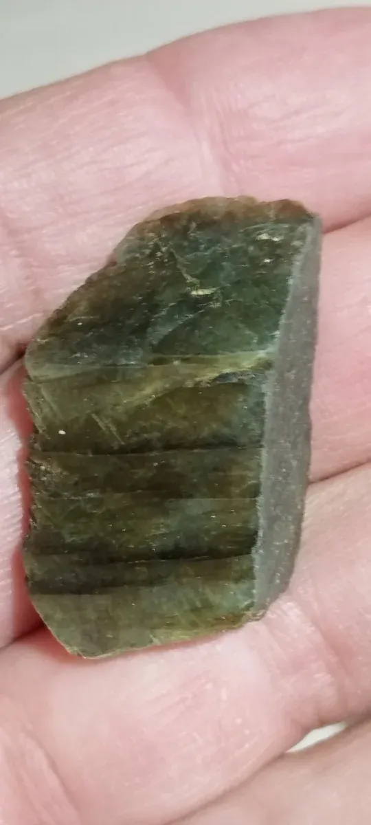 Labradorita Natural.