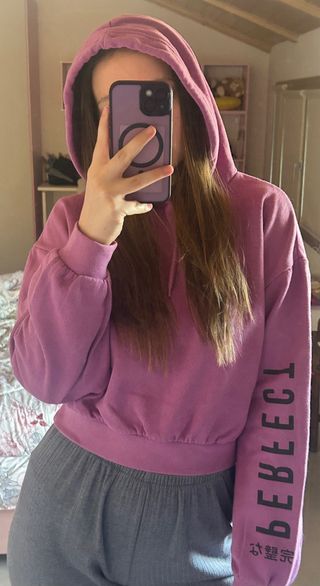 Felpa viola con scritta PERFECT