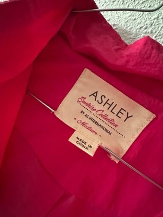 Chaqueta Fucsia M -  Love Always Wins