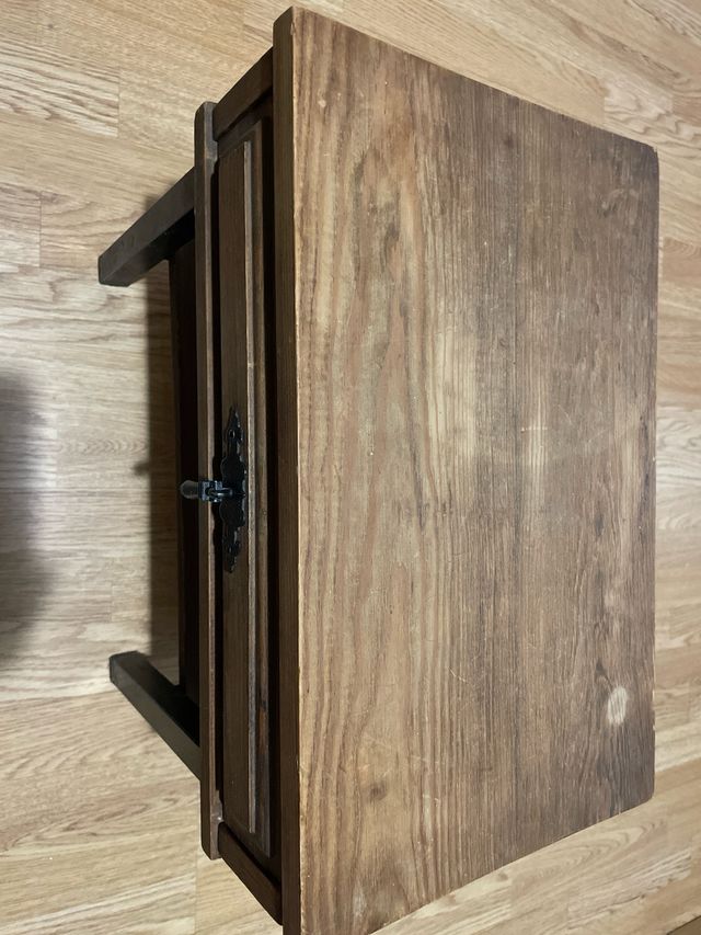 Mesilla de noche vintage