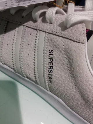 Adidas Superstar Blancas y Negras 46 y 2/3