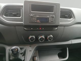 Nissan Interstar Furgon 2.3 dCi L3H2 3,5T FWD GO 99 kW (135 CV)