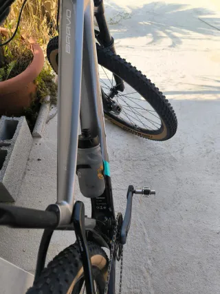 Berria Bravo 2025 AXS