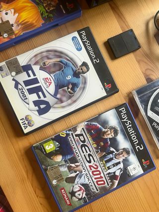 PlayStation 2 Nera + 3 Giochi