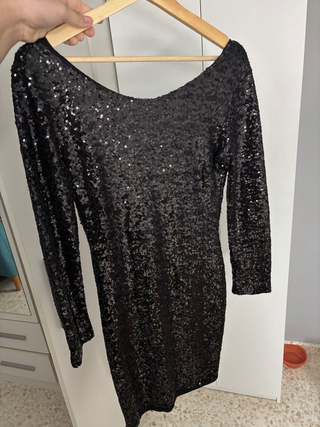 Vestido negro lentejuelas