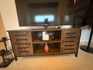 Mesa TV madera y metal