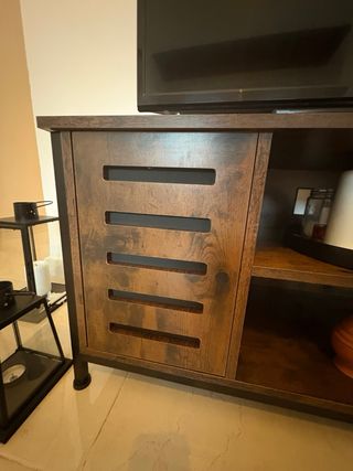 Mesa TV madera y metal