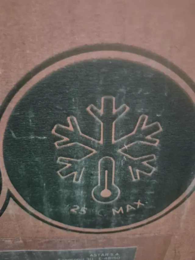 14 palets de Mantas de fibra de vidrio