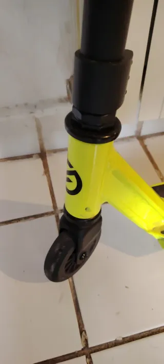 Patinete Freestyle Amarillo