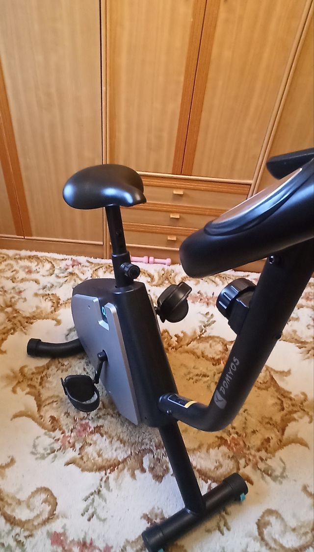Bicicleta Estática Domyos Essential 04