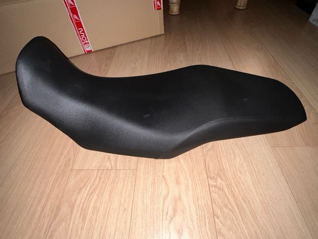 Asiento Honda XL 750 Transalp