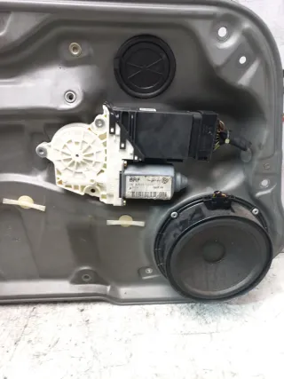 Elevalunas Delantero Izquierdo Golf IV