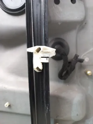 Elevalunas Delantero Izquierdo Golf IV