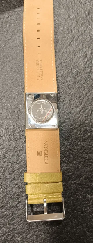 Reloj Pertegaz Correa Piel Verde Plateado