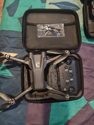 Dron Plegable con Mando