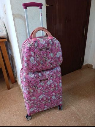 Maleta de cabina con neceser