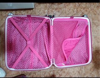 Maleta de cabina con neceser