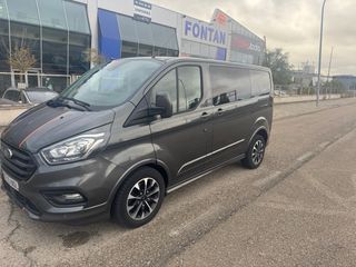 Ford Tourneo Custom sport