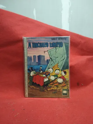 TOMOS Y TOMITOS DE VARIAS EDITORIALES