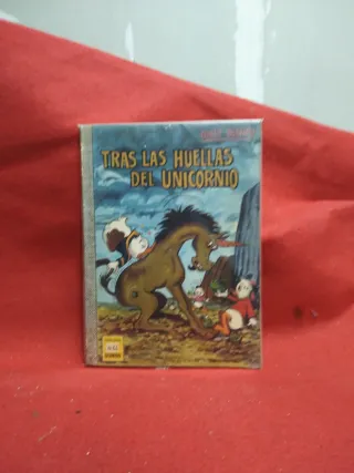 TOMOS Y TOMITOS DE VARIAS EDITORIALES