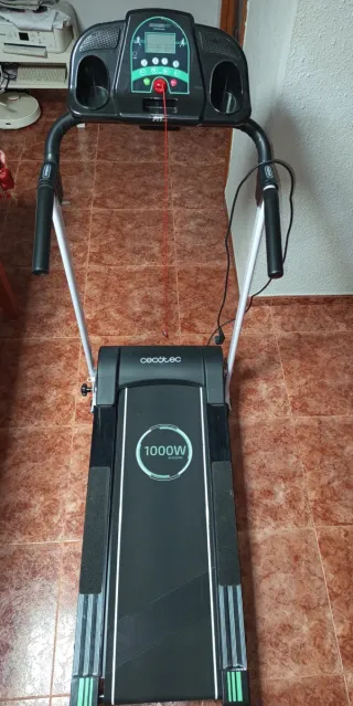 Cinta de Correr Cecotec 1000W