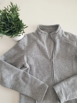 Felpa pile termica grigia