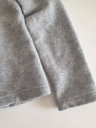 Felpa pile termica grigia