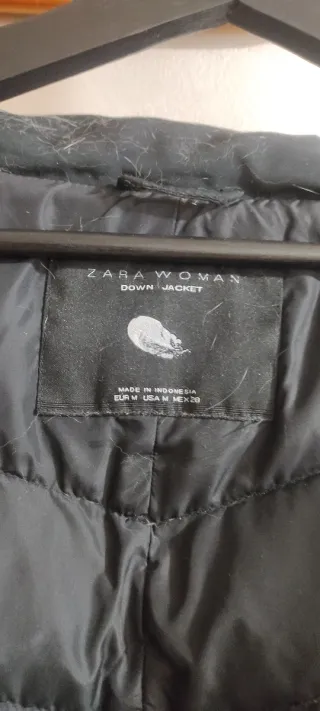 Plumas negras acolchadas