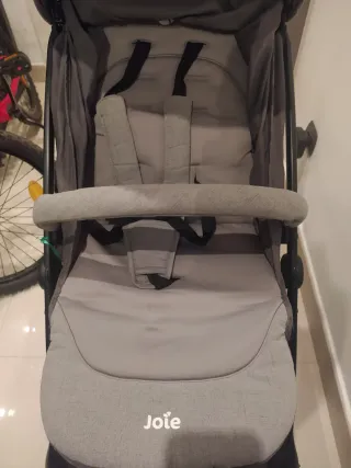 Sillita de paseo plegable Joie tourist
