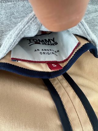 Tommy Jeans Trench Coat Bege com Capuz Cinza