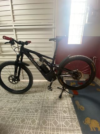 Bicicleta Eléctrica Specialized